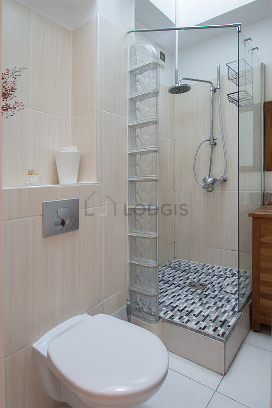 Beautiful bathroom with tile floor