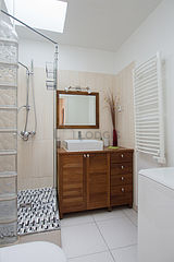 Apartment Paris 10° - Bathroom