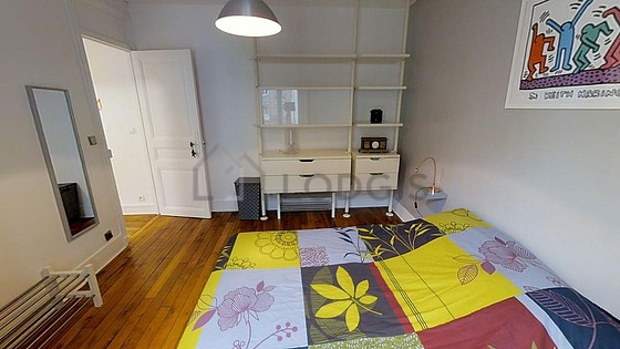 Bedroom facing the courtyard