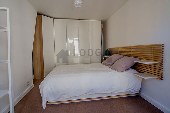 Bedroom of 13m² with coco floor