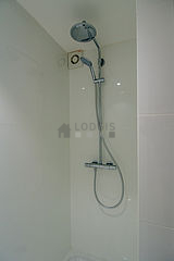 Apartment Paris 10° - Bathroom