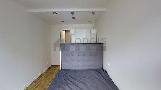 Very quiet bedroom for 2 persons equipped with 1 bed(s) of 140cm