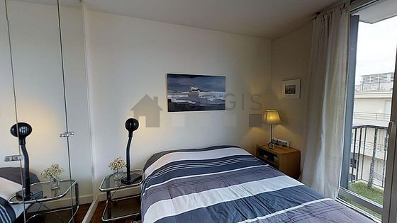 Chambre donnant sur jardin