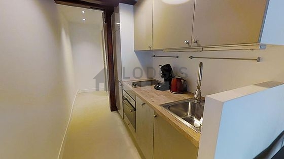 Great kitchen of 3m² with linoleum floor