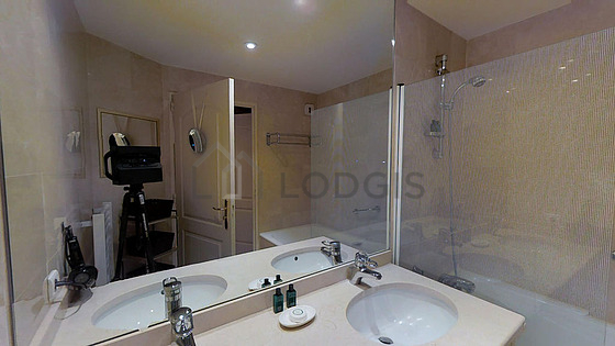 Appartement Paris 16° - 