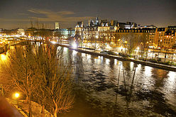 Apartamento Paris 4° - Salaõ