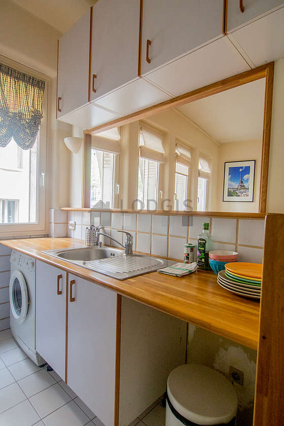 Great kitchen with tile floor