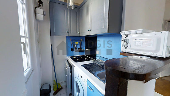 Beautiful kitchen of 3m² with tile floor