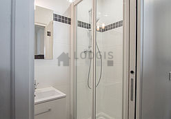 Apartment Paris 20° - Bathroom