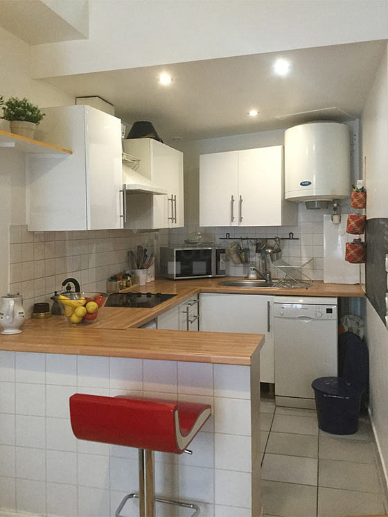 Beautiful kitchen with tile floor