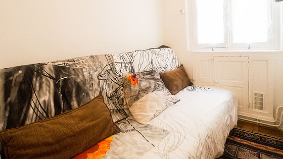Bedroom with windows facing the courtyard