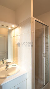 Apartment Paris 9° - Bathroom