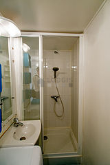 Apartment Paris 1° - Bathroom