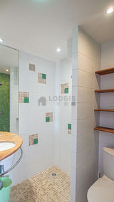 Apartment Paris 18° - Bathroom