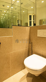 Apartment Paris 5° - Toilet