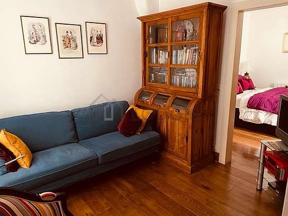 Very quiet living room furnished with 1 sofabed(s) of 120cm, tv, 2 armchair(s)