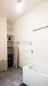 Apartment Paris 9° - Bathroom