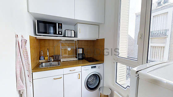 Beautiful kitchen of 3m² with tilefloor