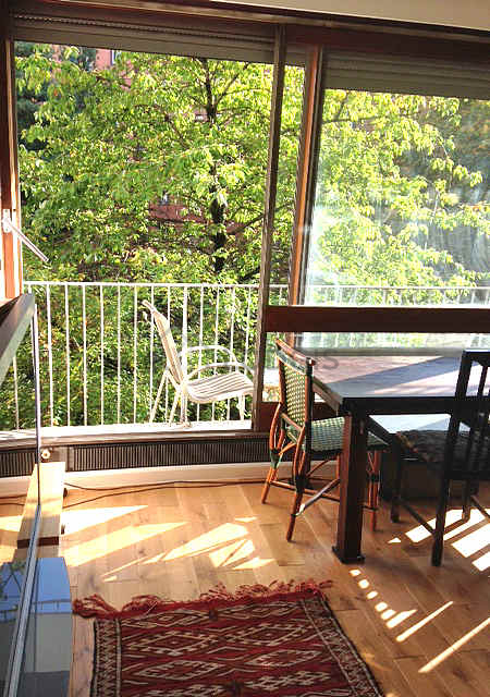 Living room facing the garden