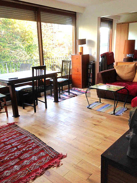 Very bright living room