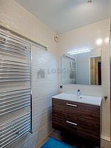Apartment Paris 19° - Bathroom