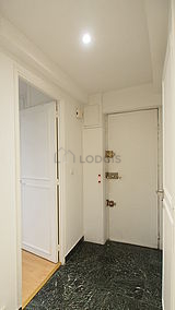 Apartment Paris 1° - Entrance