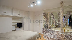 Appartement Paris 1° - Chambre