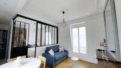Paris 1° 1 bedroom Apartment