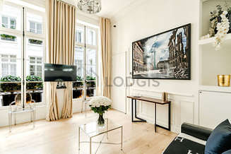 Louvre Paris 1° 1 bedroom Apartment