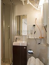 Apartment Paris 18° - Bathroom