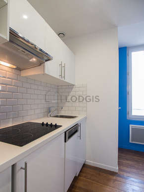 Kitchen where you can have dinner for 2 person(s) equipped with dishwasher, hob, refrigerator, freezer