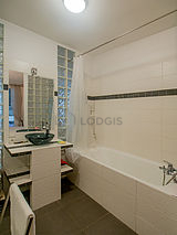 Duplex Paris 10° - Salle de bain