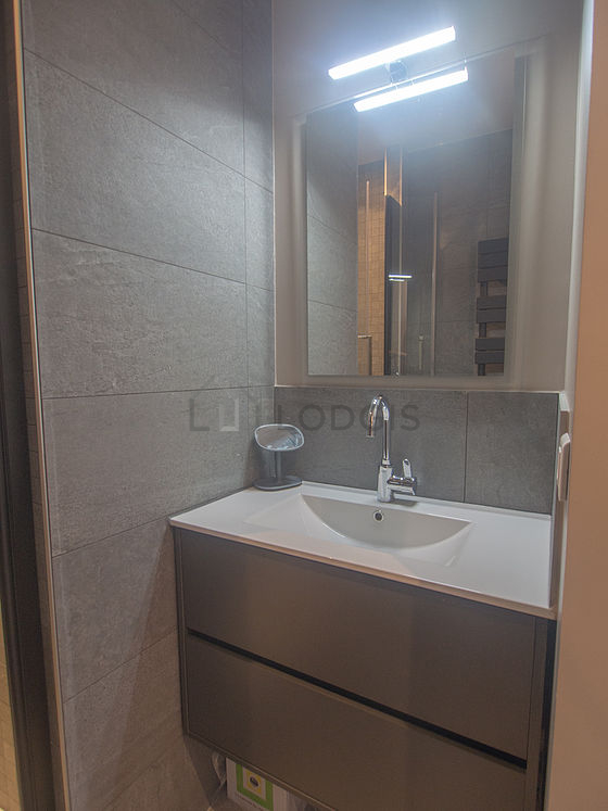 Appartement Paris 8° - 