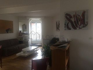 Beau séjour calme et lumineux d'un appartement à Paris
