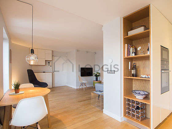 Great kitchen of 9m² with woodenfloor