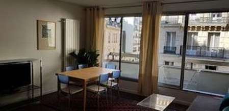 Studio meublé n°11618989 36 m² Trocadéro 1 550 € /mois 1 465 € /mois Disponible à partir du 27-11-2026 Paris 16°