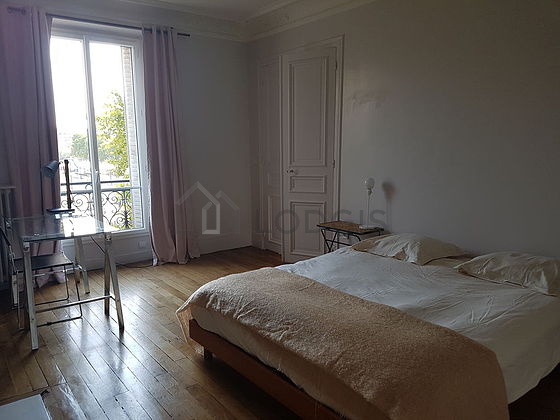 Very quiet bedroom for 2 persons equipped with 1 bed(s) of 160cm
