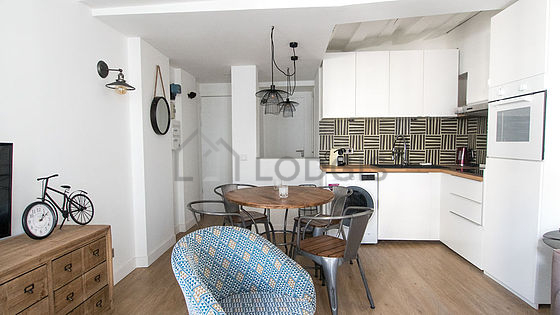 Magnifique séjour calme et lumineux d'un appartement à Paris