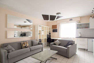 France パリ 20区 ワンルーム