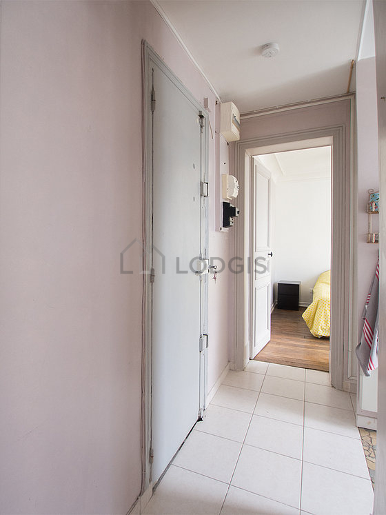 Beautiful entrance with tile floor