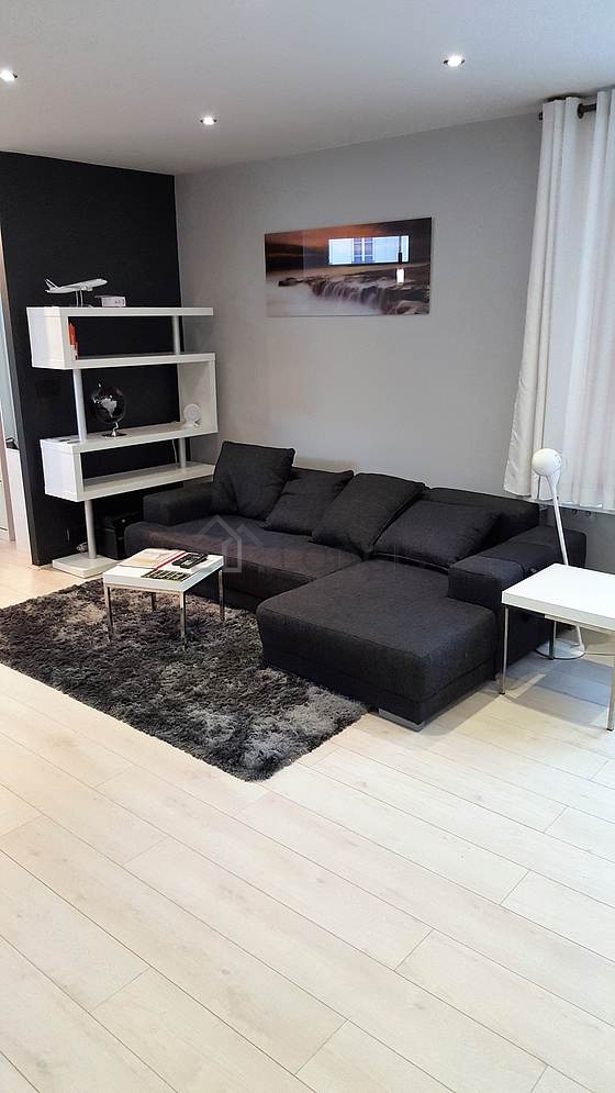 Séjour calme équipé de 1 canapé(s) lit(s) de 130cm, home cinéma, télé, ventilateur