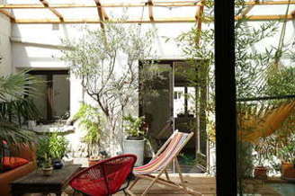 Porte de Clignancourt Paris 18° 2 bedroom House