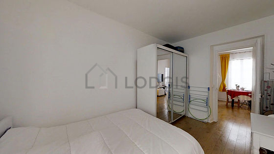 Chambre très calme pour 2 personnes équipée de 1 lit(s) de 140cm