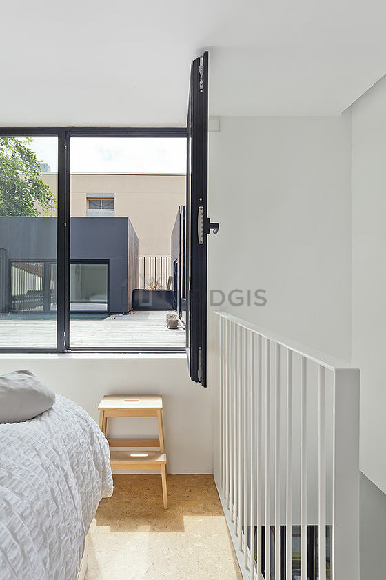 Very quiet bedroom for 2 persons equipped with 1 bed(s) of 160cm