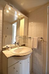 Apartment Paris 11° - Bathroom