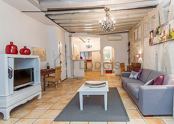 Apartment Paris 4° - 