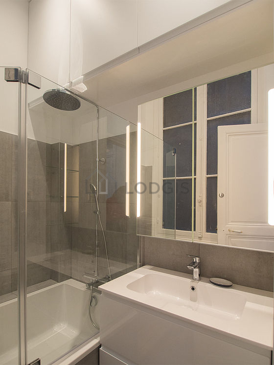 Apartment Paris 8° - 