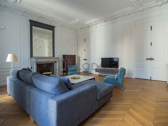 Very bright living room