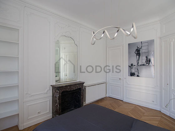 Chambre très calme pour 2 personnes équipée de 1 lit(s) de 140cm