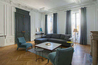 Champs-Elysées Paris 8° 3 bedroom Apartment